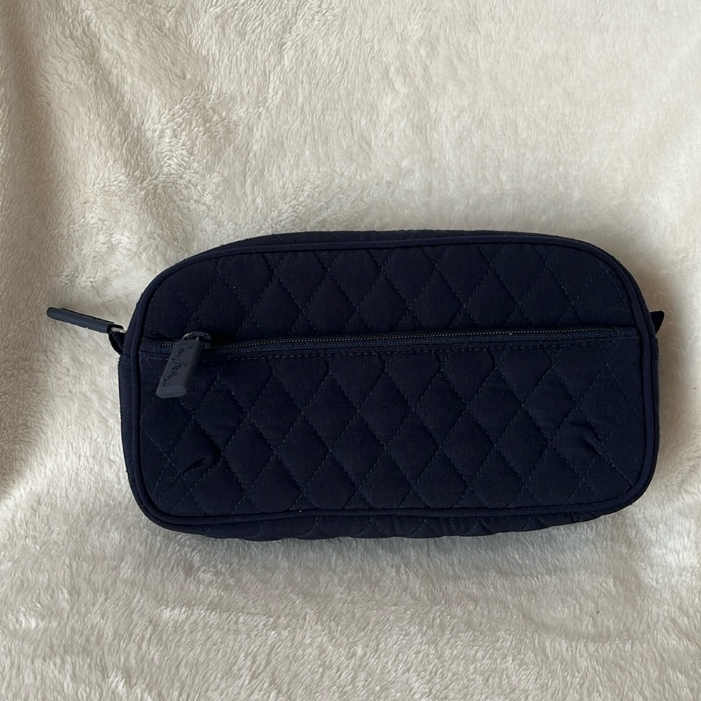 NWOT Vera Bradley medium cosmetic bag